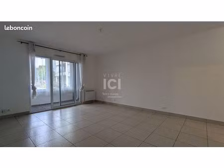 appartement 1 pièce 33 m²