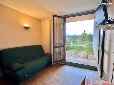 studio 2 pièces 20 m²