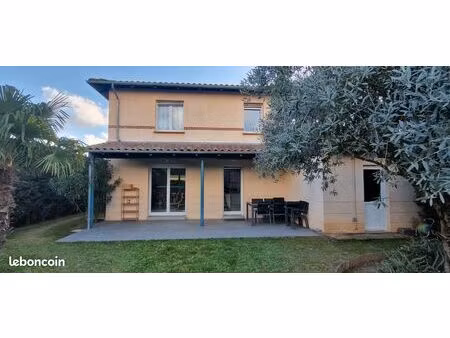 maison t4 bis - 108 m² - 3 ch + bureau – jardin sans vis à vis – piscine – pac – dpe c