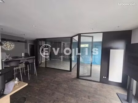 local commercial 60 m²