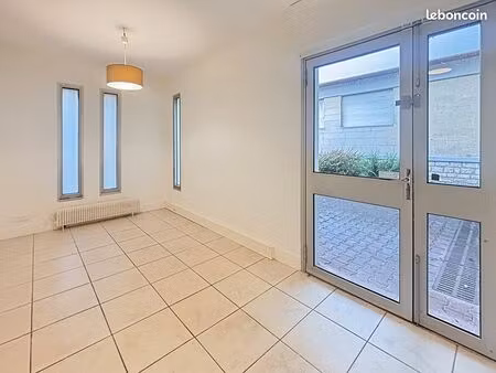 bureaux  local commercial 75 m² palaiseau