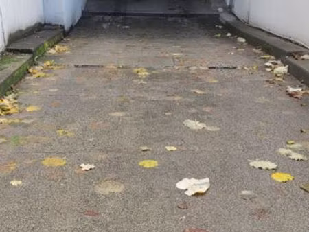 place parking en sous sol gare de clamart