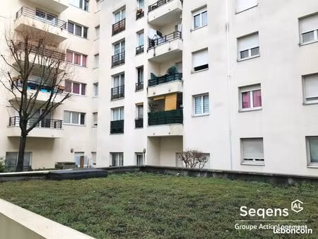 appartement 1 pièce 30 m²