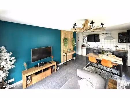 appartement 3 pièces 60 m²