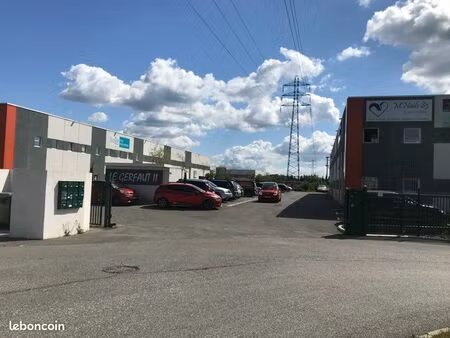 local 95 m2 bureaux ou stockage