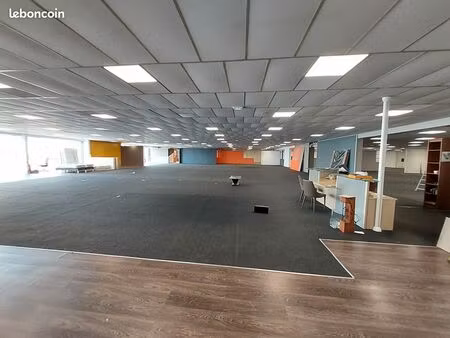 local commercial 2835 m² moutiers les mauxfaits