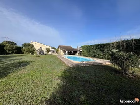 maison 6 pièces 200 m²