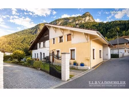 maison 5 pièces 100 m²