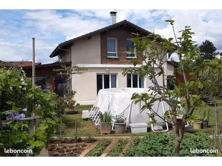 maison récente 5 pièces de 110m2 - 74150 vallieres-sur-fier