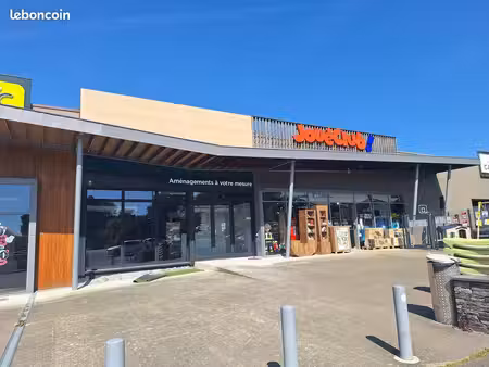 local commercial 267 m² les herbiers