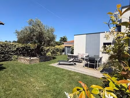 maison moderne 115 m2 + garage et patio