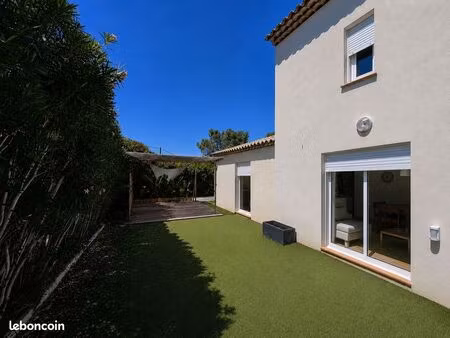 maison meublée 4 pièces 95m2 + garage 20m2  fréjus