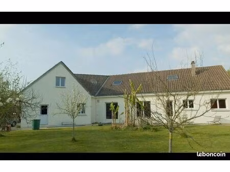 maison familiale 217 m² – 5 chambres – 1084 m² de terrain