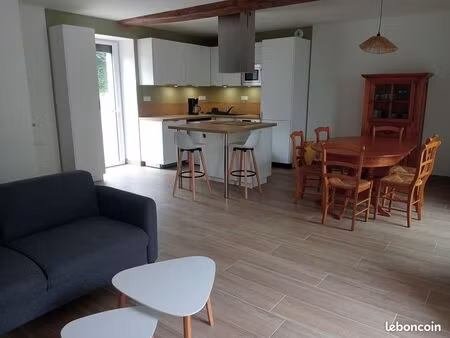 maison 3 pièces. 75 m²