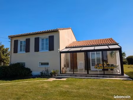 maison 5 pièces - savigny l'evescault