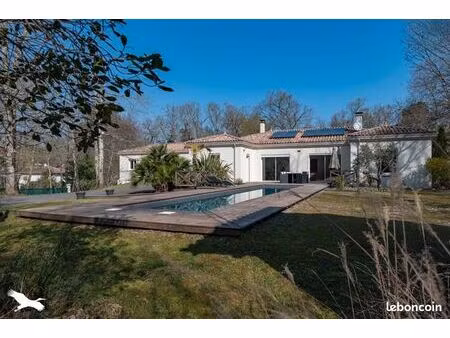 maison 5 pièces 155 m²