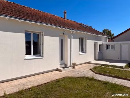 maison 4 pièces 69m2 plein centre entièrement rénovée
