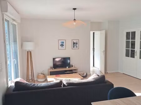 appartement t3 avec terrasse