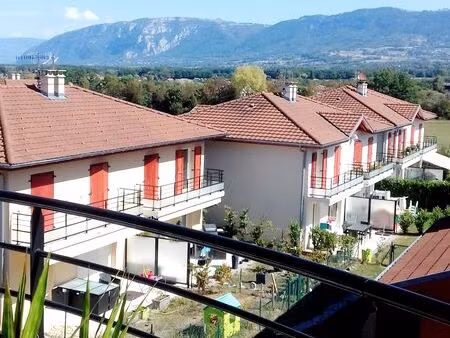 viry  joli t2 à louer
