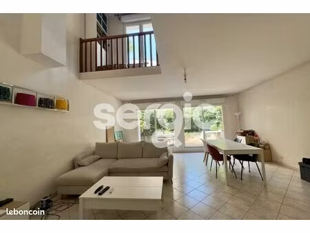 maison 6 pièces 138 m²