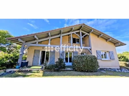 maison 7 pièces - 190 m²