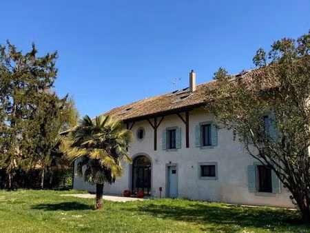location grande maison de charme proche frontière genève tpg