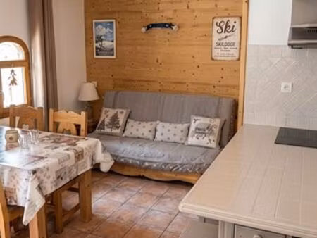 les orres 1650 studio 4/6 pers avec parking prive