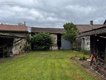 maison 1 pièce 110 m²