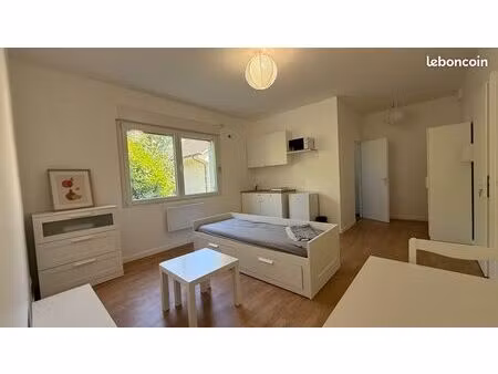 superbe studio 27 m2 meublé