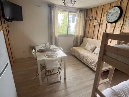 charmant appartement 2 pièces rénové à neuf