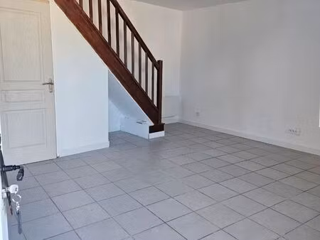 location maison de ville