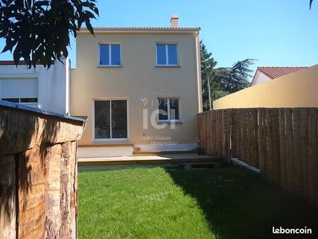 maison 5 pièces 90 m²