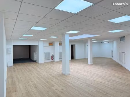 bureaux atypiques dans un style loft centre albigny