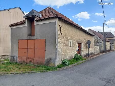 parking/box 1 pièce 25 m²