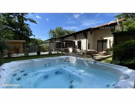 villa 4 pièces 170 m²