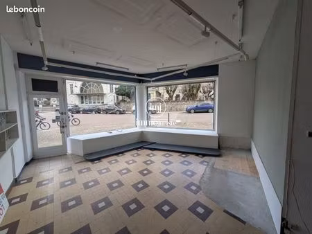 local commercial 68 m² saint-junien