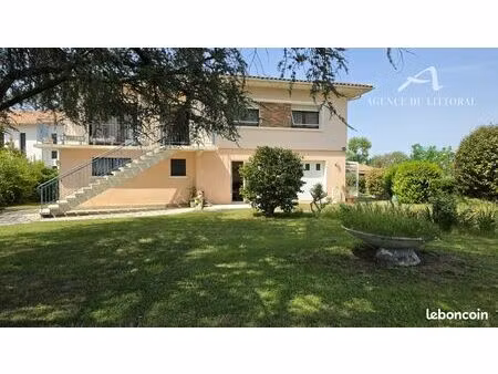 maison 6 pièces 202 m²