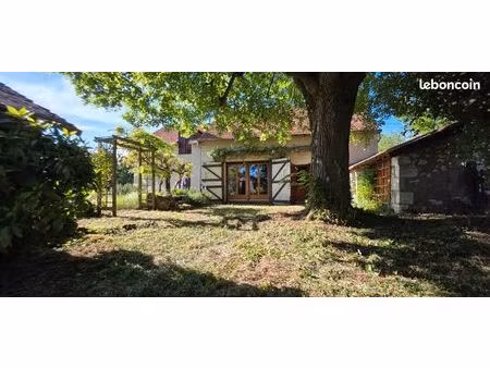 maison 5 pièces 122 m²