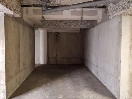 parking souterrain à louer