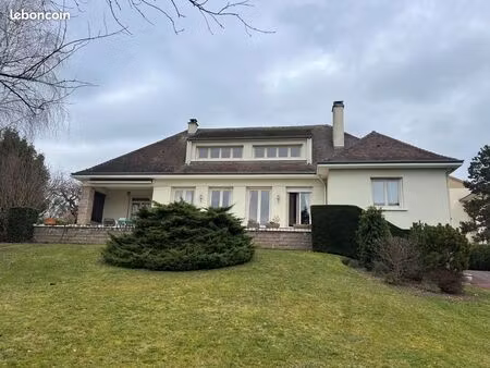 maison 6 chambres isle