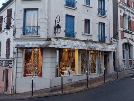 local commercial à louer