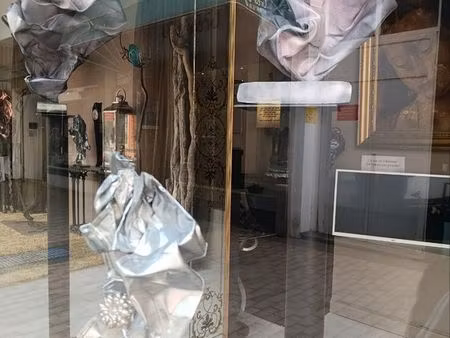 local commercial passage clemenceau vichy