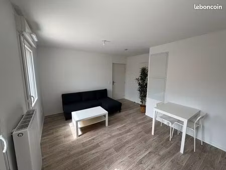 studio meublé à louer - arès
