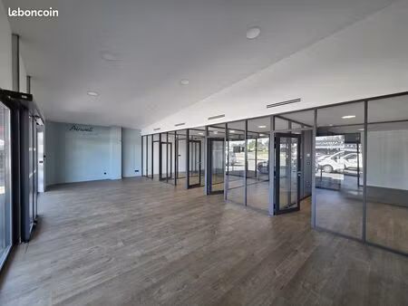 local commercial 160 m² les billaux