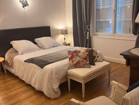 grande maison d'architecte à 1k500 de vichy