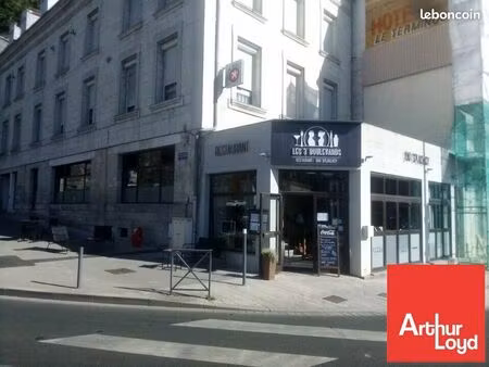 local commercial 260 m² poitiers