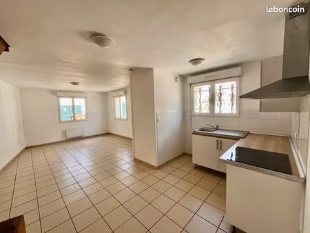 maison 3 pièces 52 m²