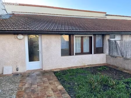 maison t3 avec petit jardin