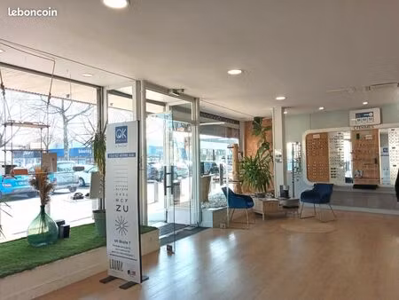 local 150 m² langon