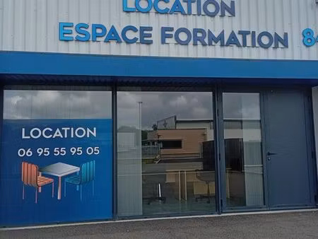 à louer local commercial
